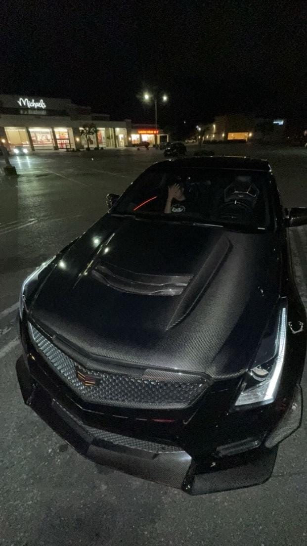 2016-2019 ATS / ATS-V - Carbon Fiber Vented Front Hood
